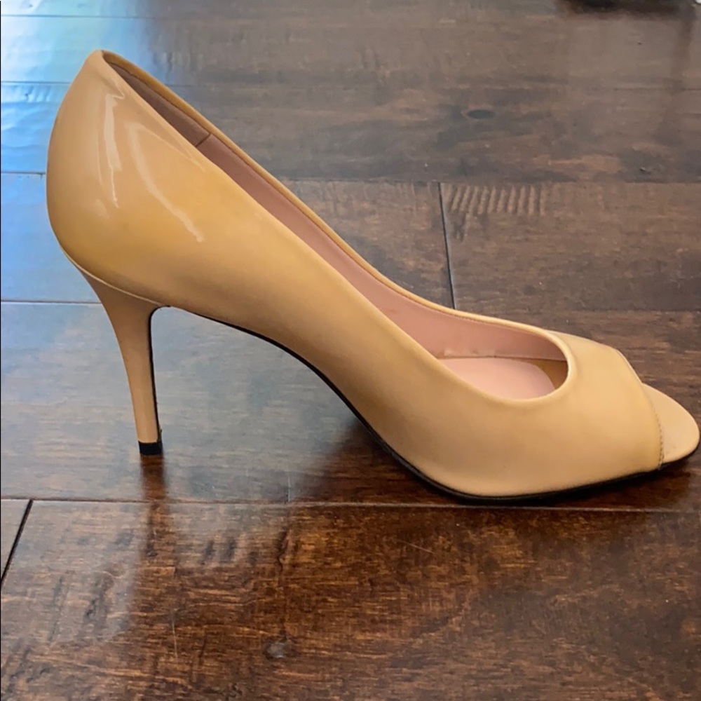 Stuart Weitzman pumps - Picture 2 of 4